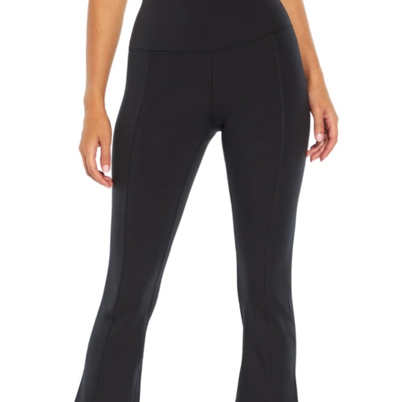 Zobha Daily Slit Leggings (Adult XS) - Picture 5 of 7